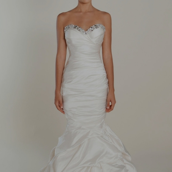 Winnie Couture wedding dress 4 6 8 - Picture 5 of 13